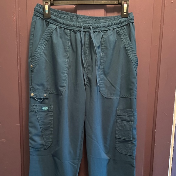 Dickies Pants - Dickies scrub pants
